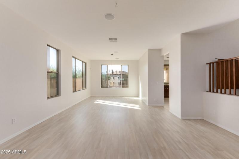 06 Living and Dining Rooms