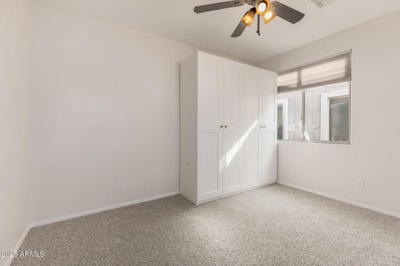 35 Upstairs Middle Bedroom