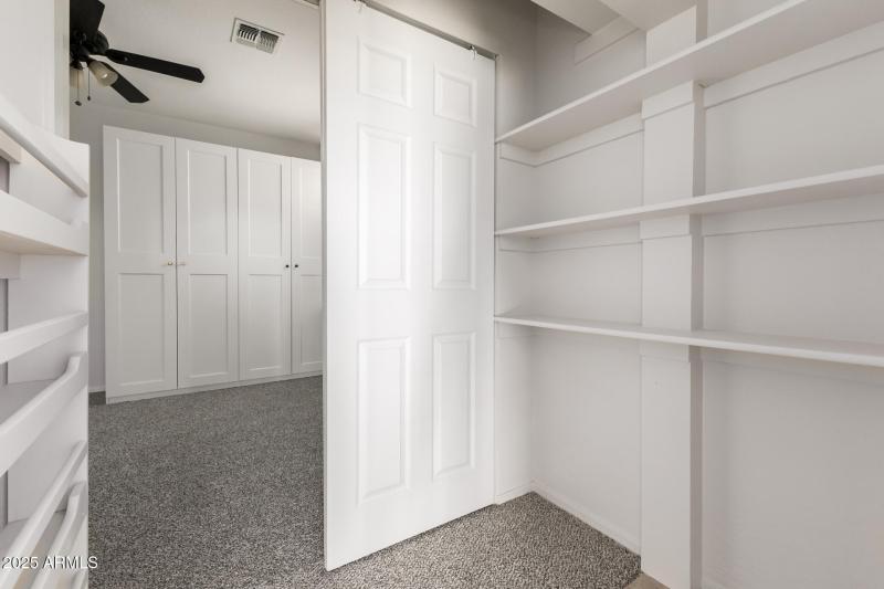 37 Open Closet between Back and Middle B