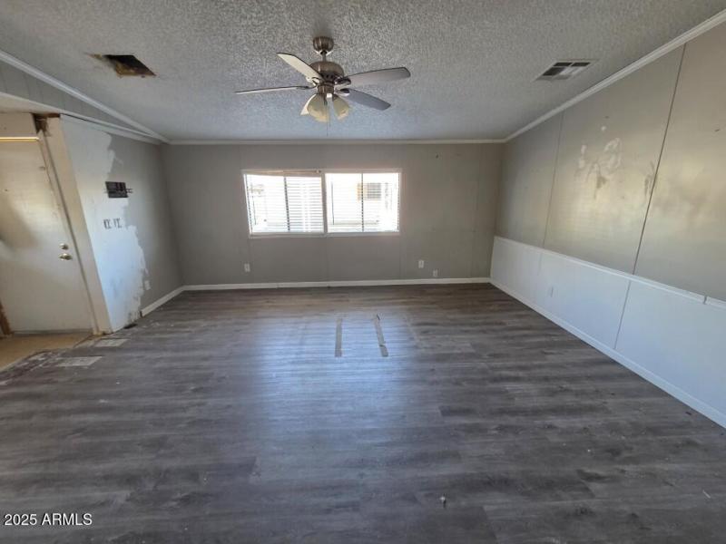 20251208_121452 (Medium)