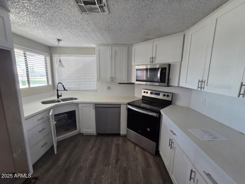 20251208_121501 (Medium)