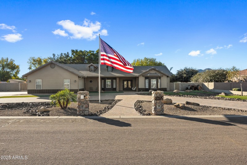 20975 E Excelsior Ave-2