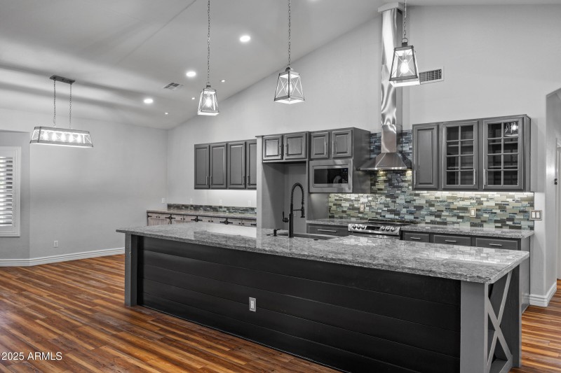 20975 E Excelsior Ave-15