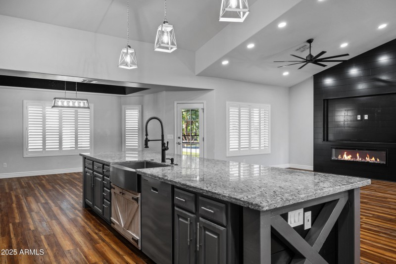 20975 E Excelsior Ave-25