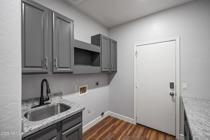 20975 E Excelsior Ave-48