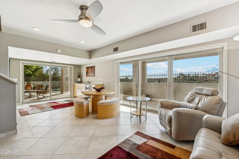 042_Basement Recreation Room