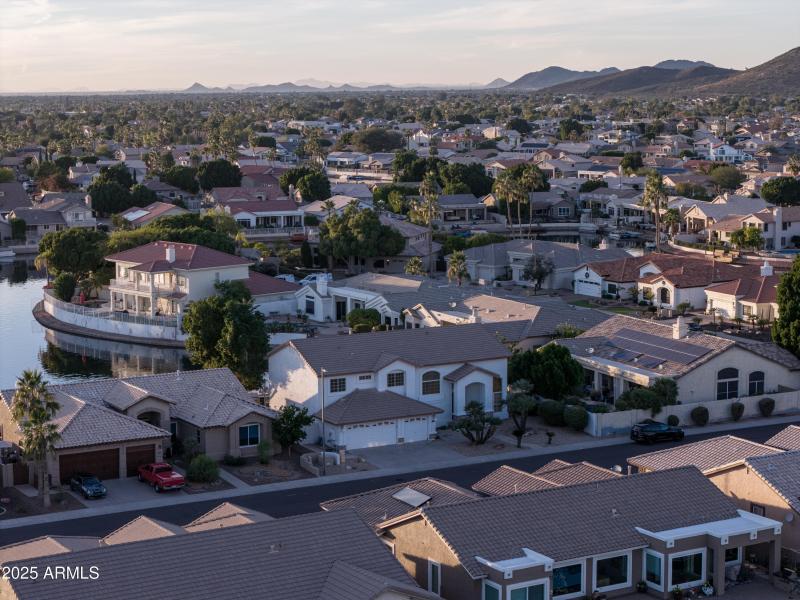 20652_N_53RD_AVE_Outd_002