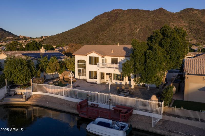 20652_N_53RD_AVE_Outd_019