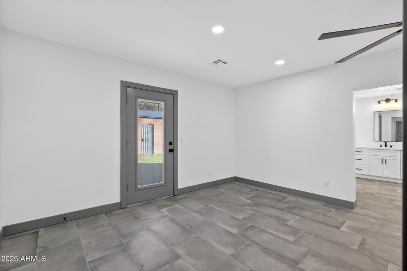 13-web-or-mls-DSC00798