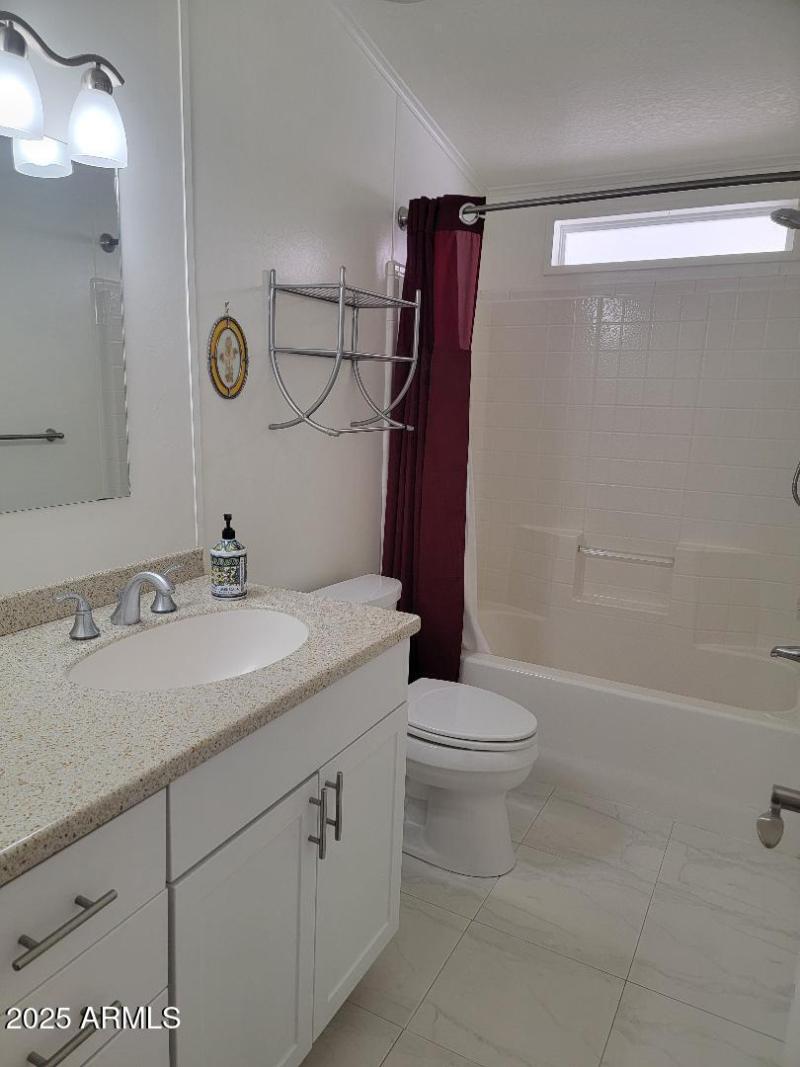 812 guest bath