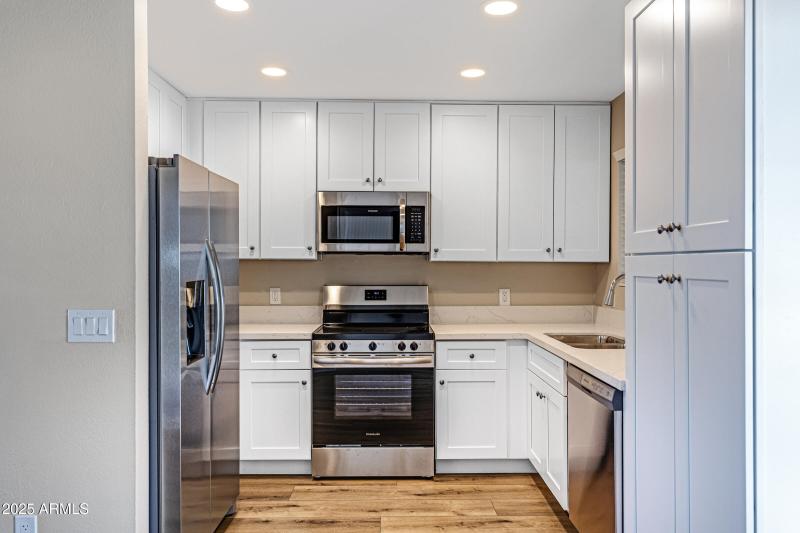 525 W Sundance Way-11