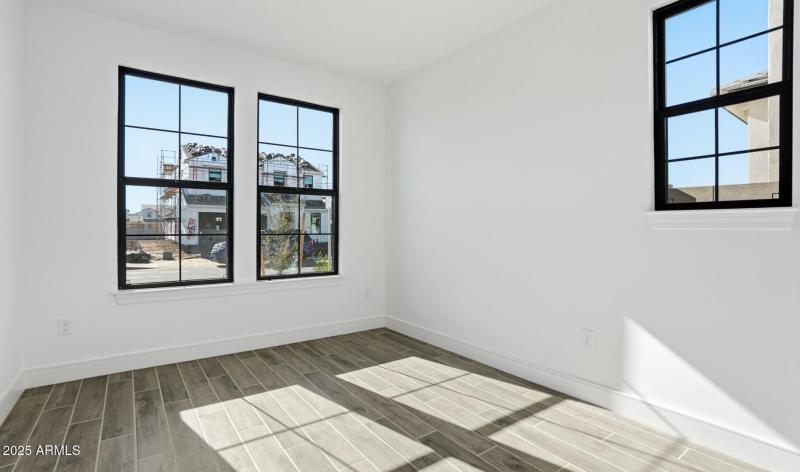 Viviendo Lot #7 Extra Suite (1) (Large)