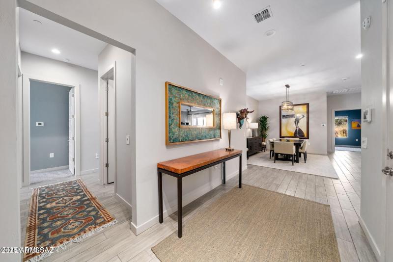 5436 W Beacon Hill Drive