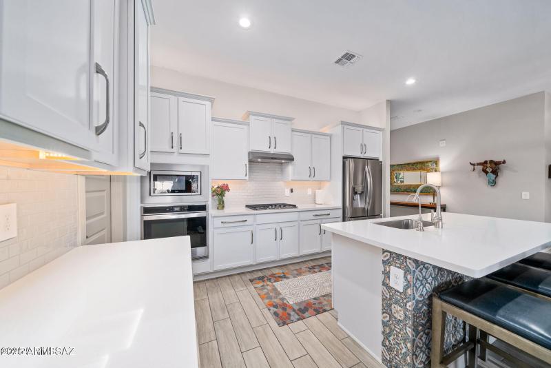 5436 W Beacon Hill Drive