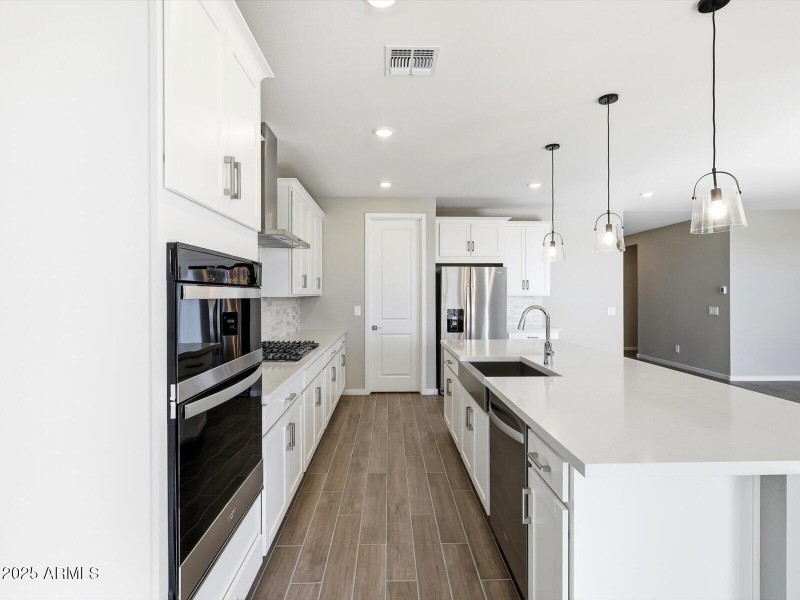 15813 W EL CORTEZ Place