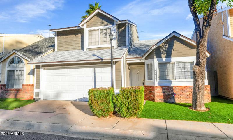 3536 E Le Marche Ave