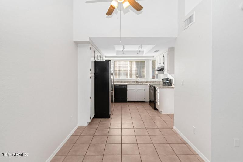 3536 E Le Marche Ave