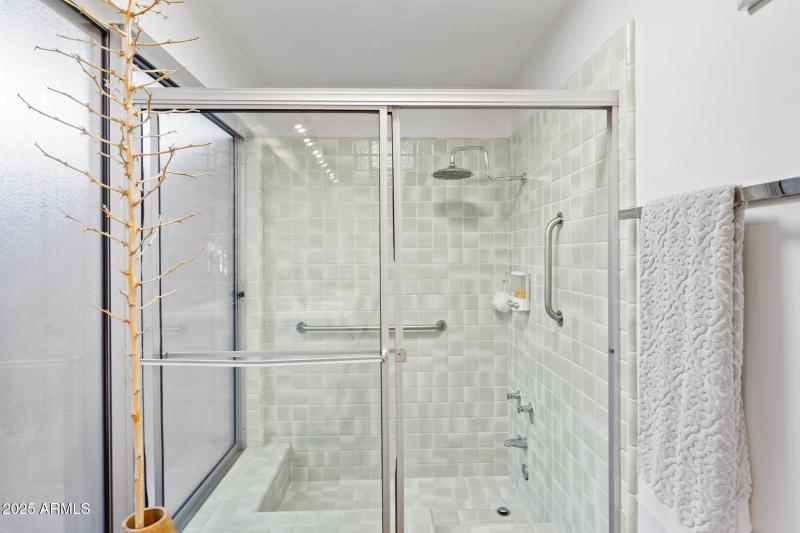 41-web-or-mls-DSC_7041