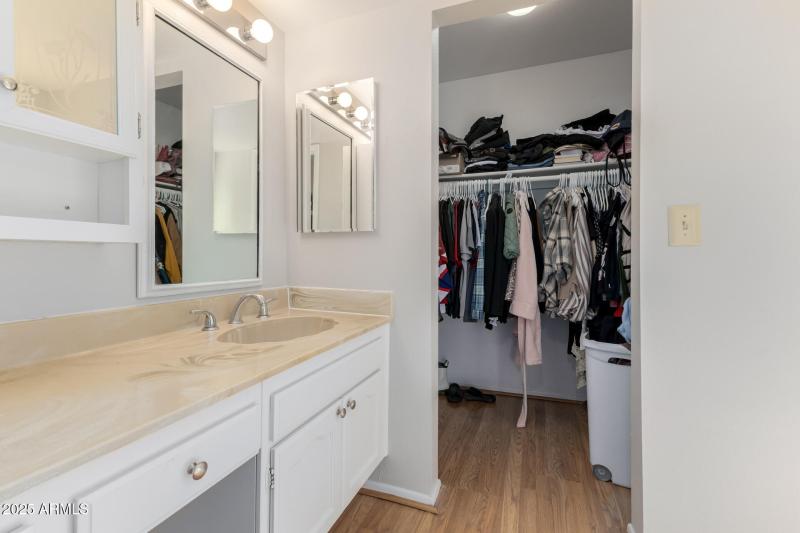 Master Bathroom/Closet