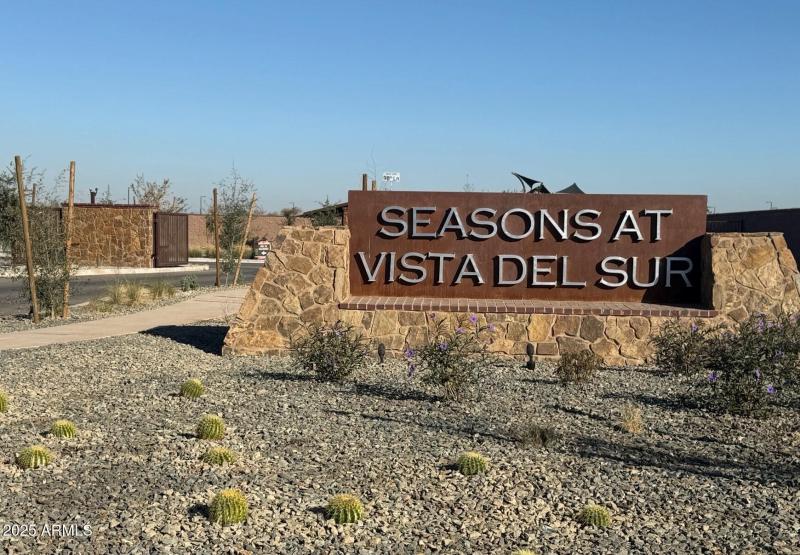 Vistas Del Sur Entry Pic