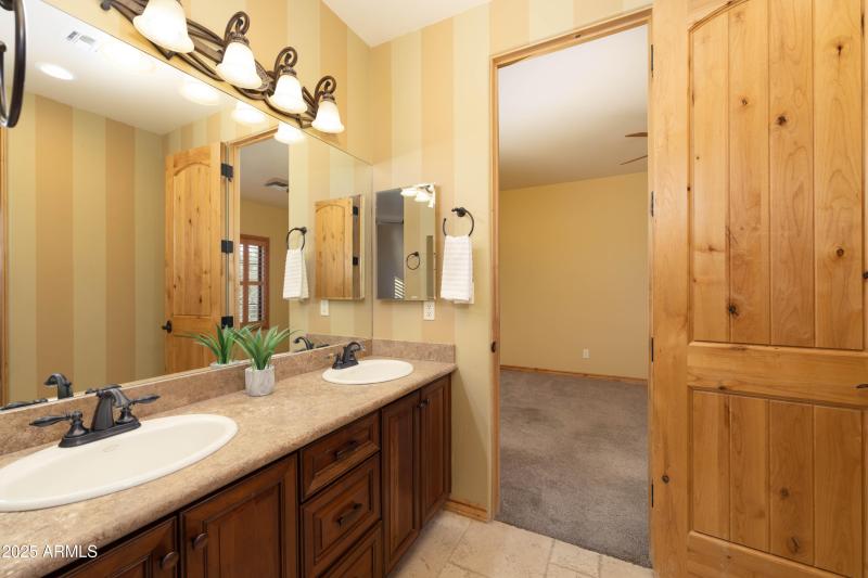 E Lone Mountain Rd. (6646)-25