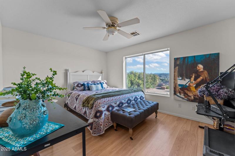 23-web-or-mls-DSC04359