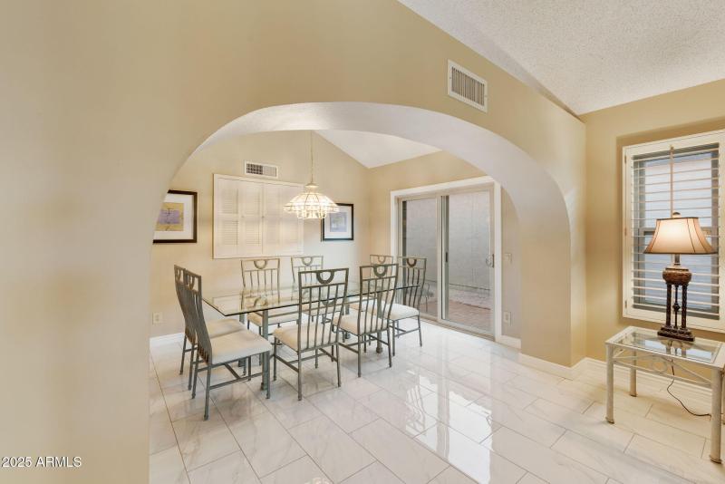 43-web-or-mls-dlb_0825-dlb_0829