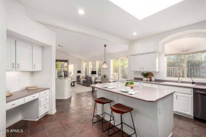 Open Kitchen Concept!