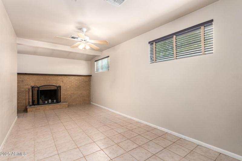 Bonus Rm - Make Bedroom 4