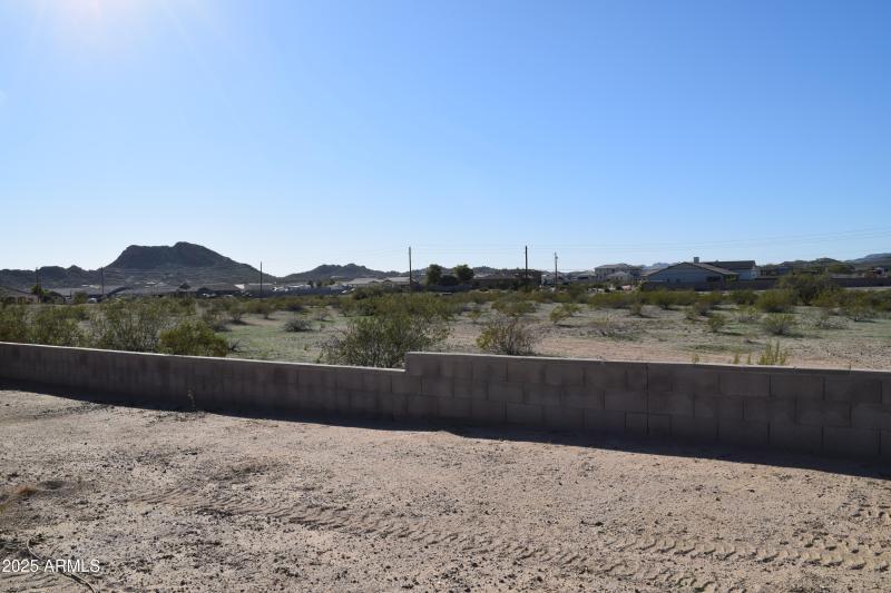 No Neighbors to West (Currently)