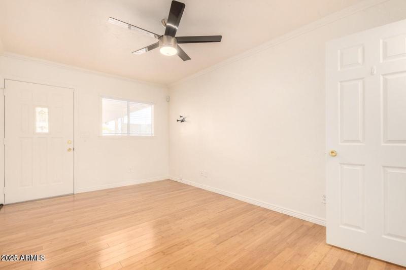 20220320100103036985000000-o