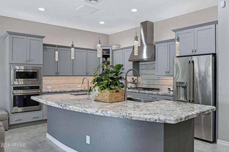 41465 W Sussex Dr-17