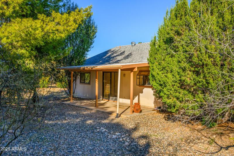 1102 S Ironwood Circle-22