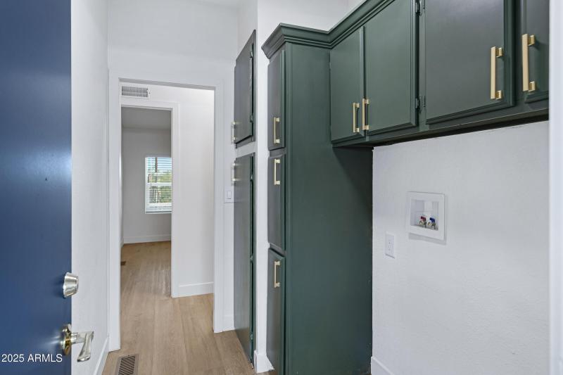 4556 N Ironwood Dr-22 2