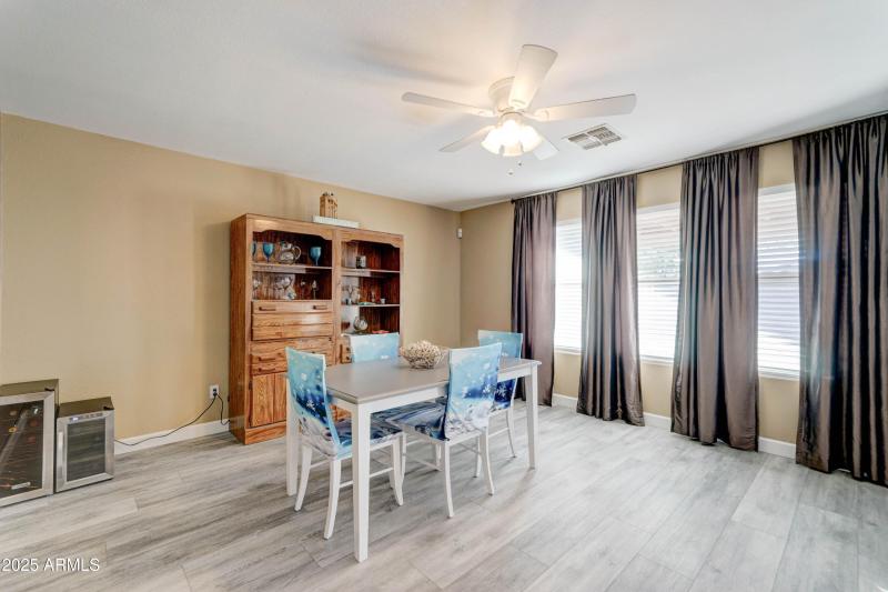 13801 W Ironwood St-9