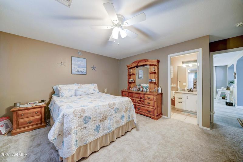 13801 W Ironwood St-19