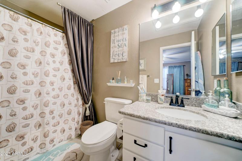 13801 W Ironwood St-22