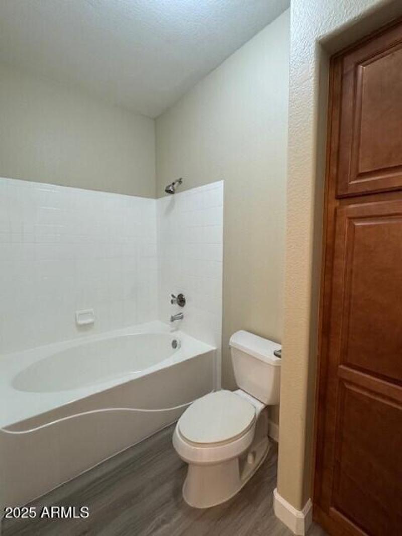 MBRM Private Tub, Toilet & Linen Closet