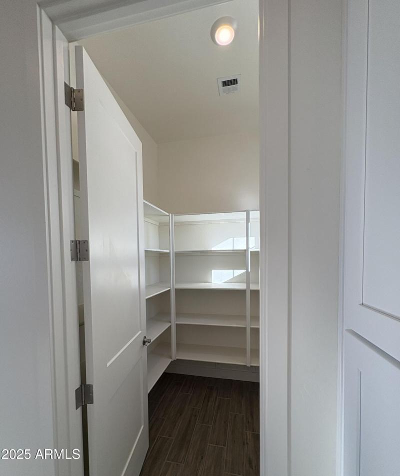 1800 W Caramel Court