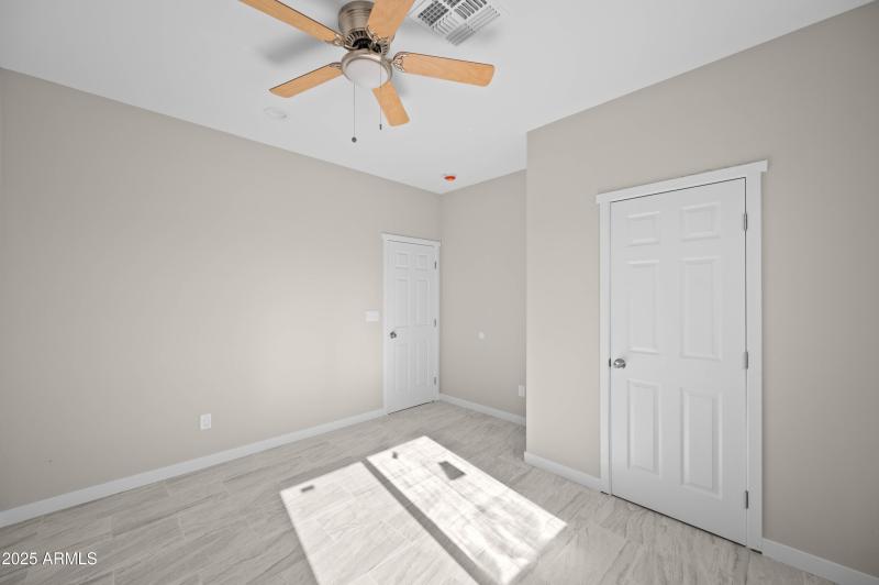 31912 S Bush St Wittman AZ 85361-4 - Cop