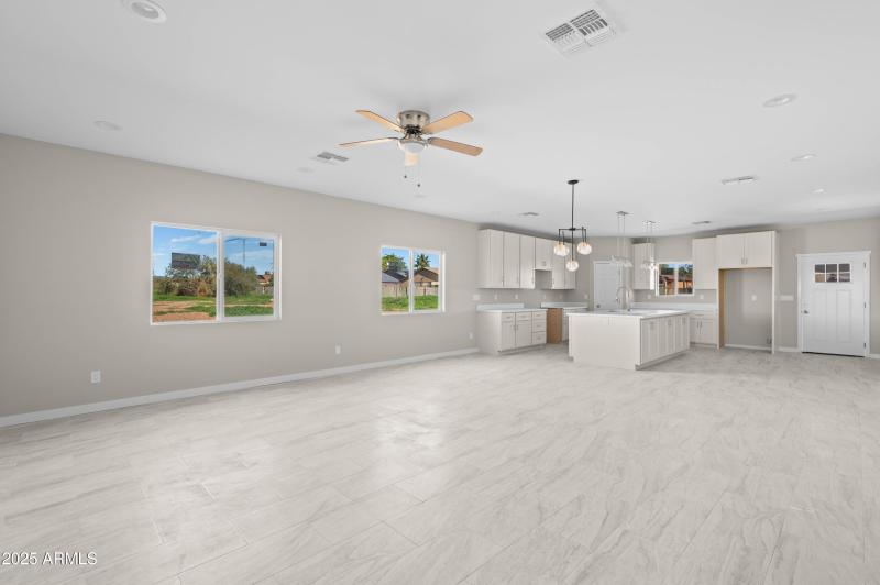 31912 S Bush St Wittman AZ 85361-16