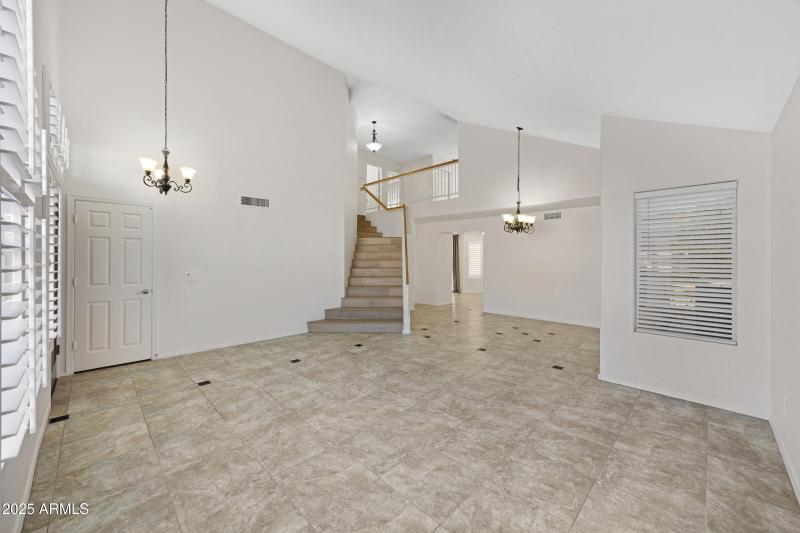 4237 E Rockledge Rd-8