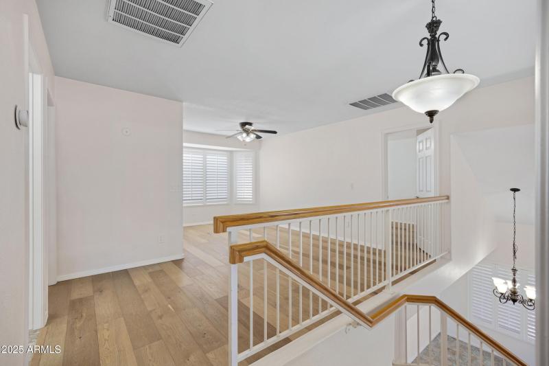 4237 E Rockledge Rd-23