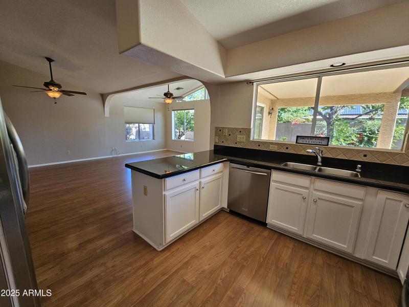 Kitchen greatroom to backyard