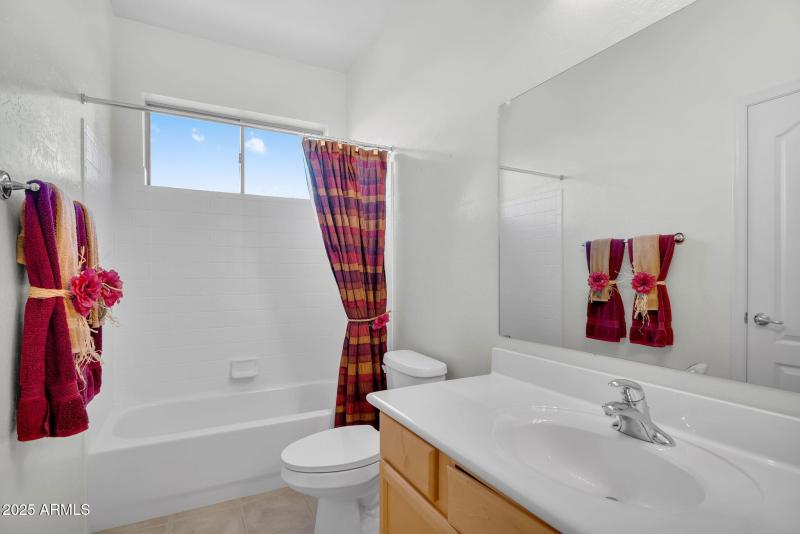 39-web-or-mls-39-web-or-mls-Sienna-35