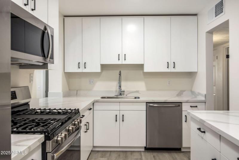 New Cabinets, Counters & Appliances