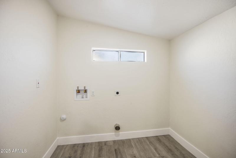 Large Laundry Room