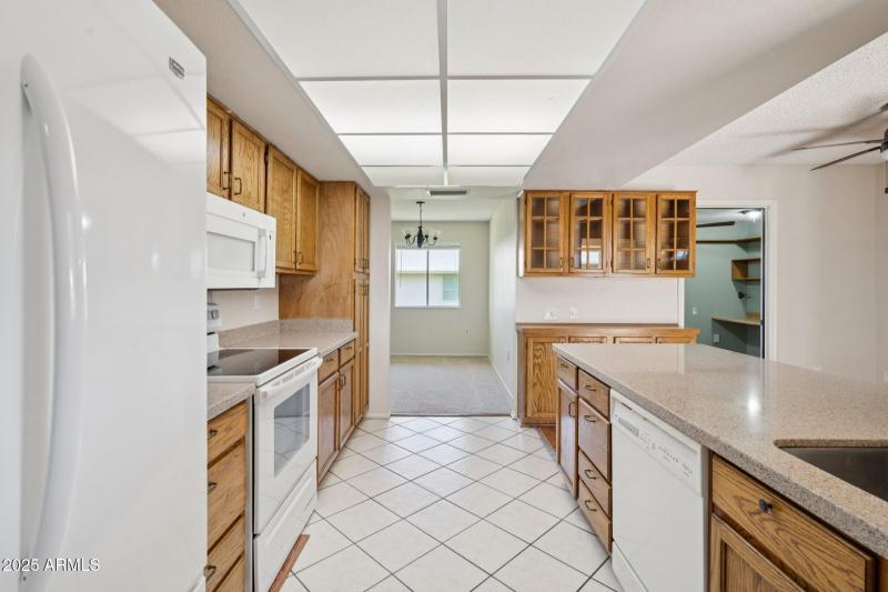 11-web-or-mls-W Omega Dr-S1712-011