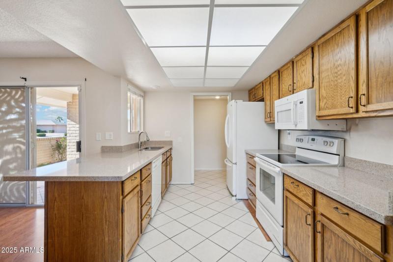 16-web-or-mls-W Omega Dr-S1712-016