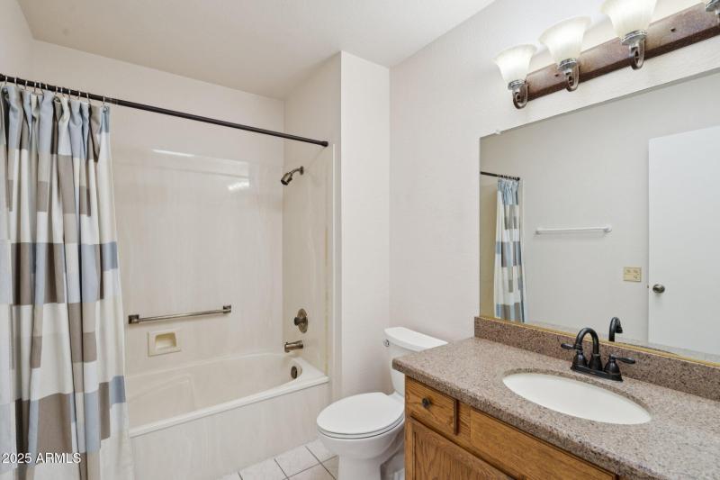 19-web-or-mls-W Omega Dr-S1712-019